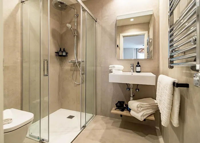 Seaclub Suites By Roomservices